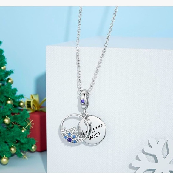 Winter snowflake charm for your Pandora bracelet - Picture 3 of 3